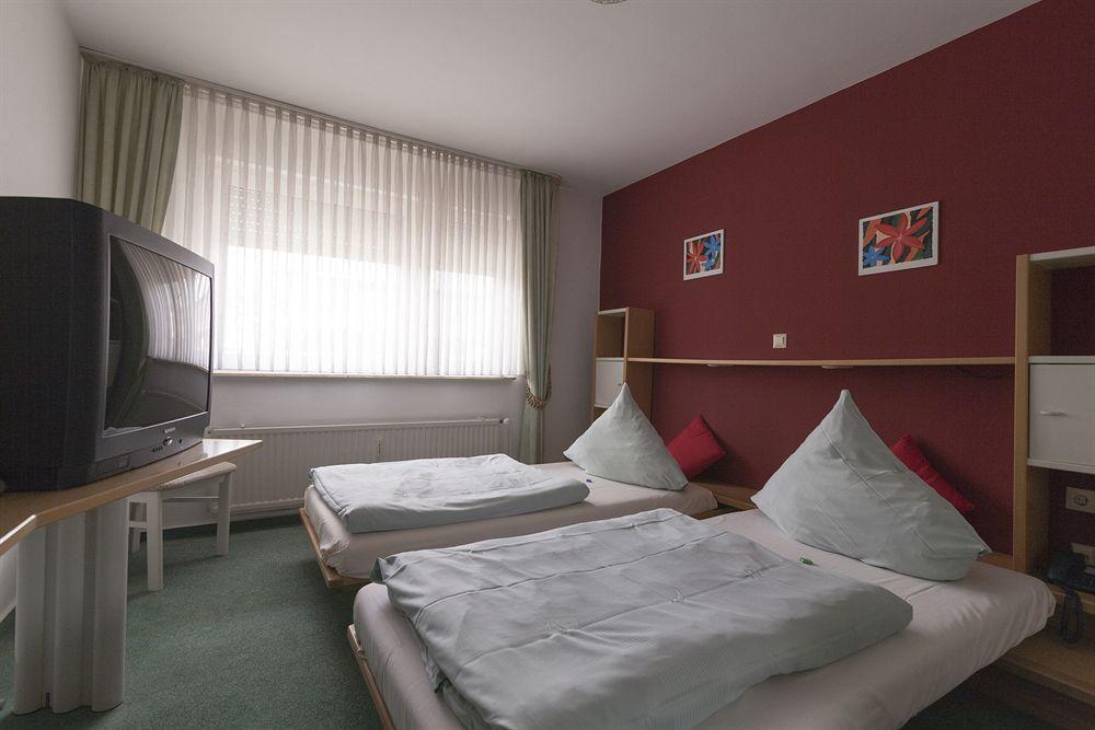 G & L Hotel دورتموند المظهر الخارجي الصورة