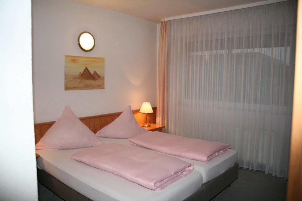 G & L Hotel دورتموند المظهر الخارجي الصورة